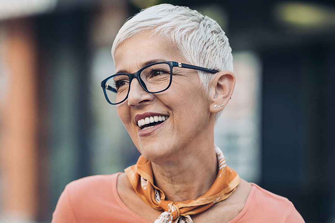 dental implant sydenham